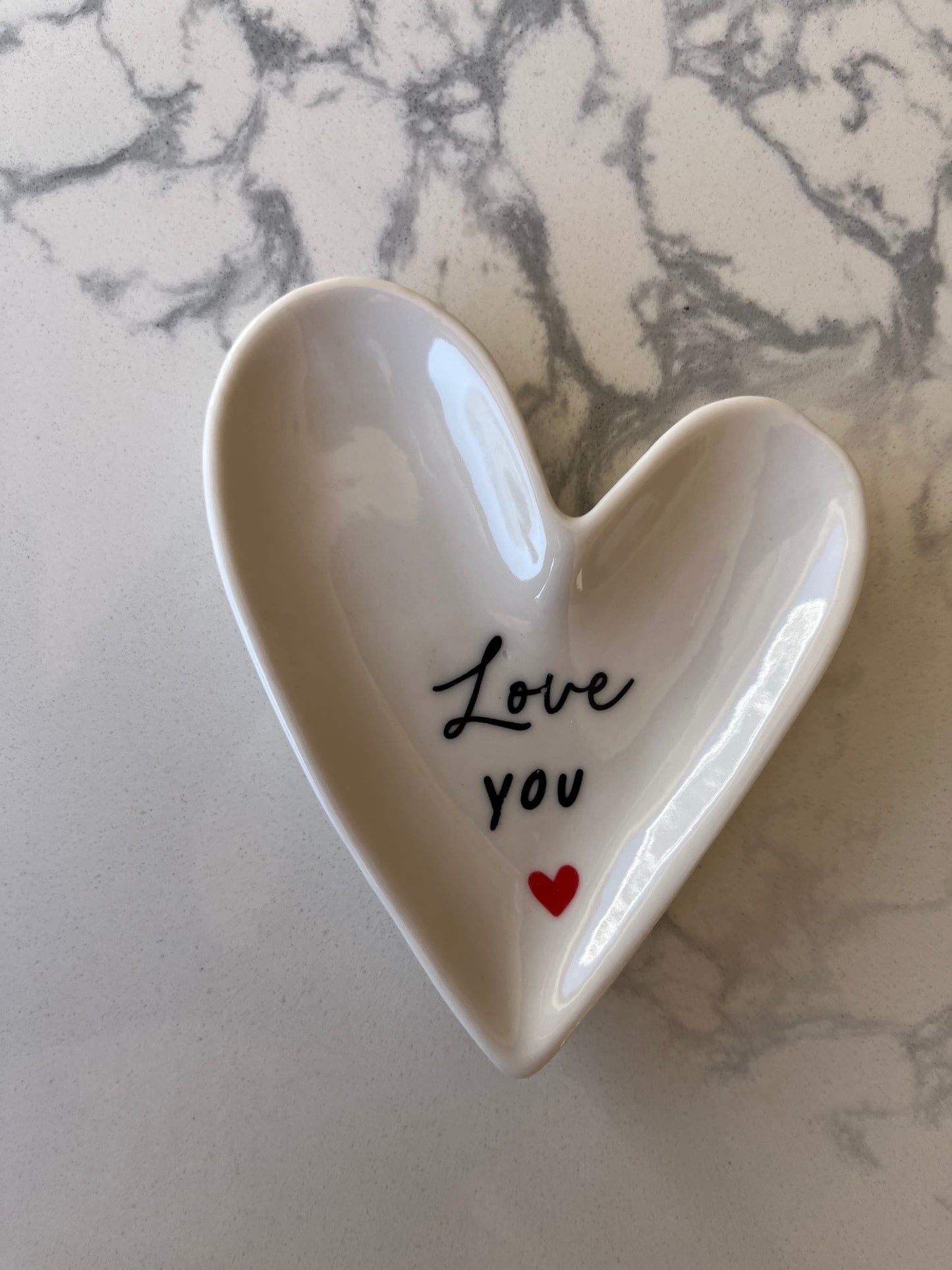 Heart-Shaped Trinket Dish – "Love You" – Gift for Friend or Partner