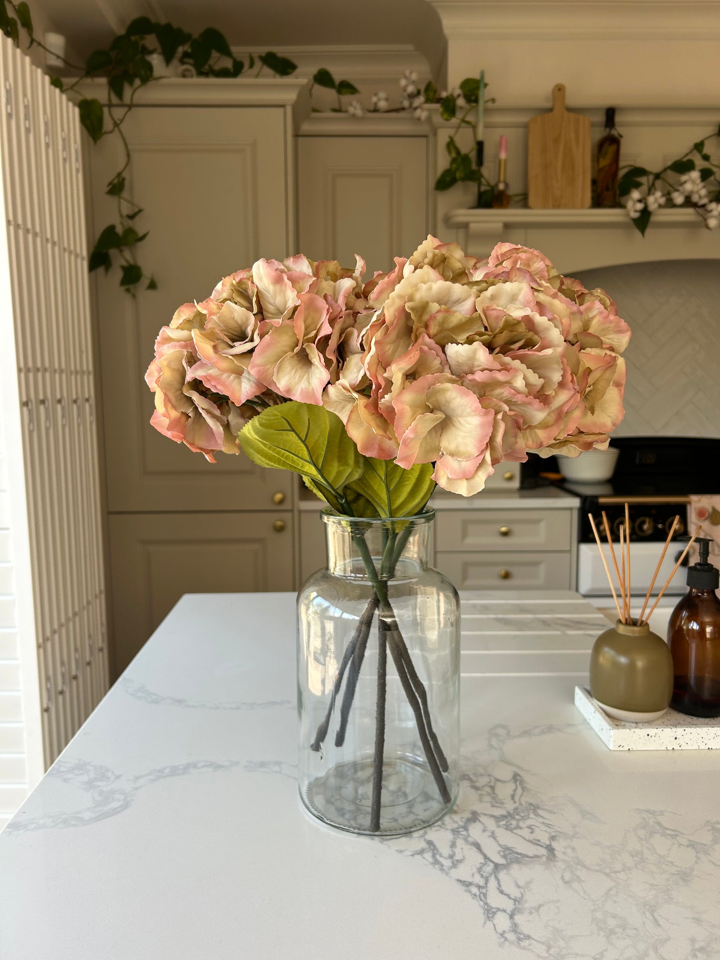 Artificial hydrangea stem | Faux Flowers