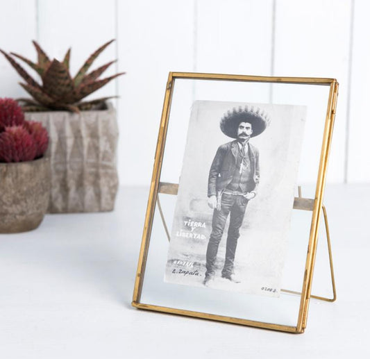 Standing Brass Photo Frames | Elegant Home Décor