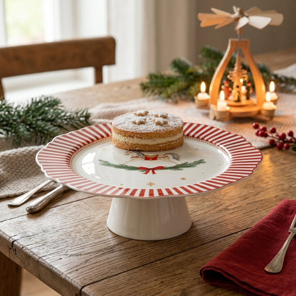 Cavallo cake plate, styled setting