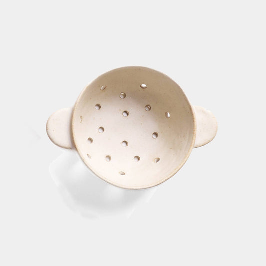 Beige Ceramic Berry Bowl | Stoneware Berry Colander