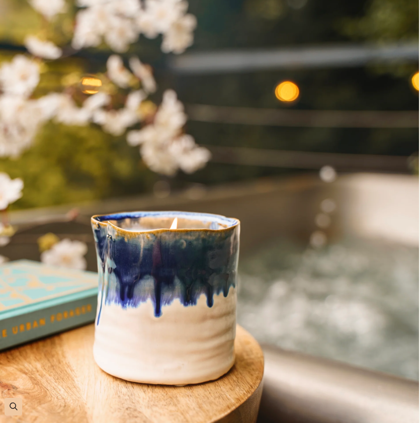 Blue Ombre Garden Candle | Natural Bug Repelling Candle