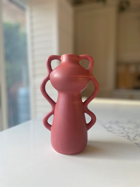 Red wavy dolomite ceramic vase