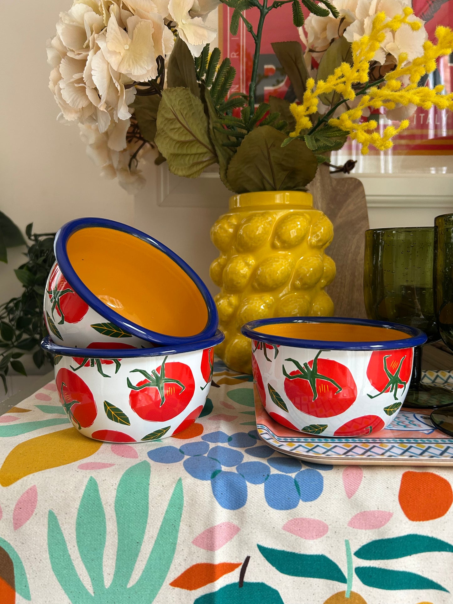 Bon Appetit Tomato enamel bowl | Fruit home decor