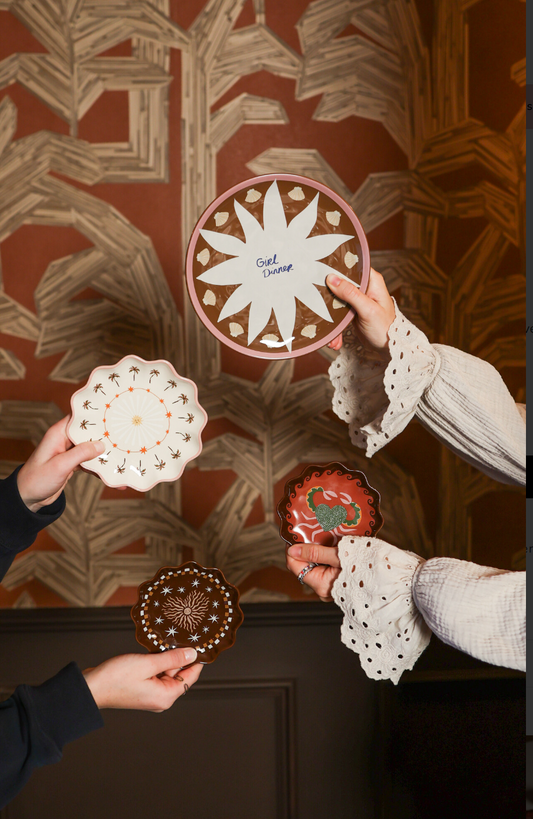 Girl Dinner Plate | Ceramic 20cm Star & Shell Decorative Plate